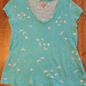 Women's JCP Blue Linen Top with White and Gold Birds - Size XL